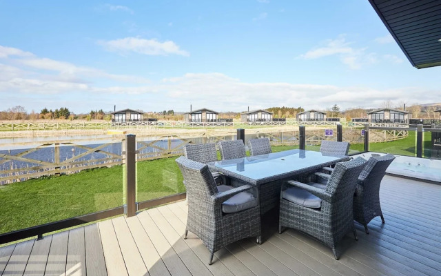 Host Stay Endeavour Lodge
