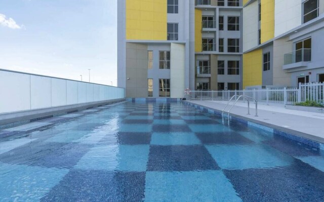 Elegant 1BR Apartment in Arjan Privà Living