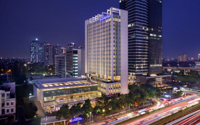 JS Luwansa Hotel and Convention Center
