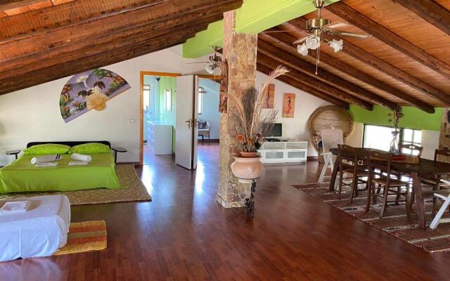 Villa Pantalica lato Sortino