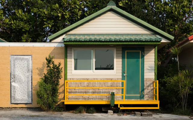 Kenting Dajianshan Cabin