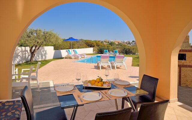 Hotel 12 Islands Villas
