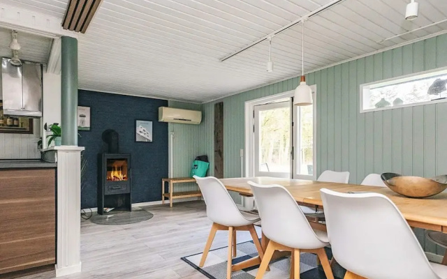 4 Star Holiday Home in Hals