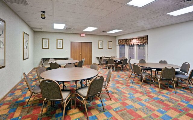 La Quinta Inn & Suites Overland Park