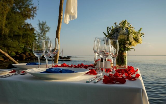 Camia Resort & Spa