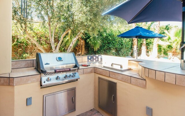 Silverado by AvantStay | WALK TO COACHELLA! Spanish Style Villa in Indio