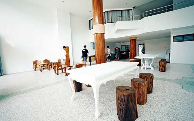 ViSH Coco Gallery Hotel