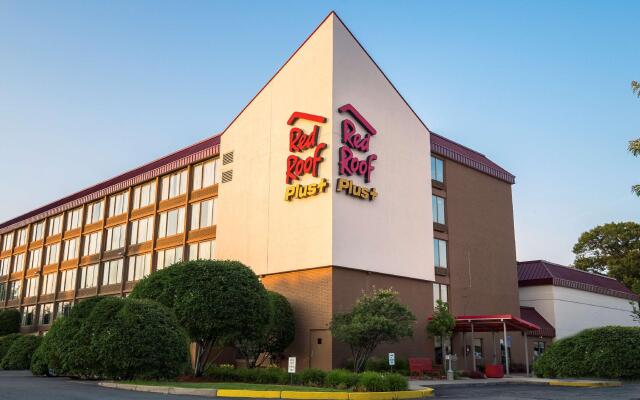 Red Roof Inn PLUS+ Boston - Woburn/ Burlington