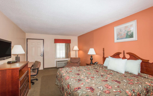 Knights Inn - Grenada MS
