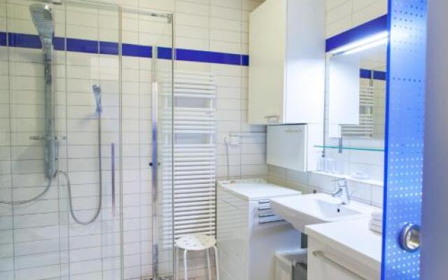 Rimska ulica Apartments Tour As