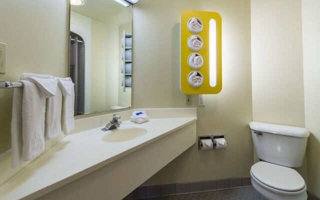 Motel 6 Milan, OH - Sandusky