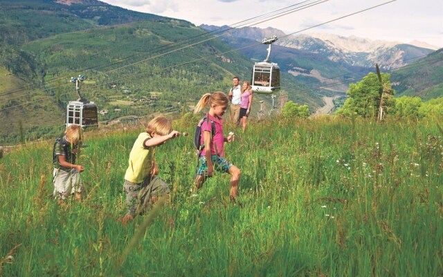 Luxury 1 Bedroom Mountain Vacation Rental in the Heart of Lionshead Village in Vail