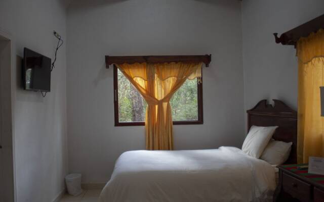 Hotel Huella Lenca