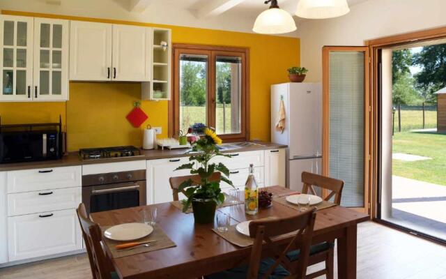 Casa Montefiore 13 Girasoli LT nella tranquilla campagna Marchigiana