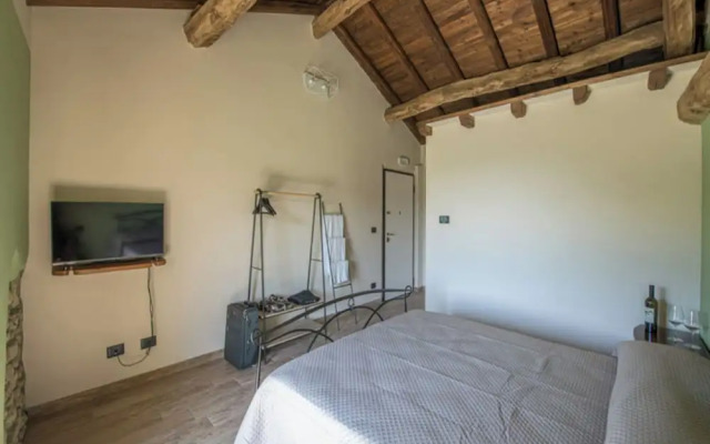 Room-charming Alessandria Retreat With Q