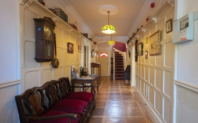 Ardwyn House