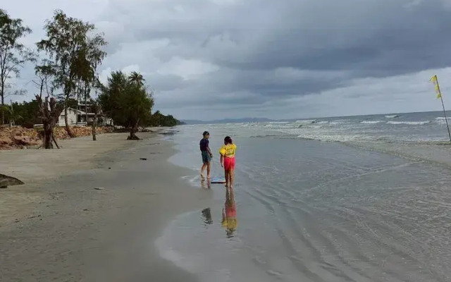 A&B Beach Villa At VK