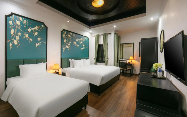 Old Quarter Charm Hotel – Guest Rooms – Hanoi