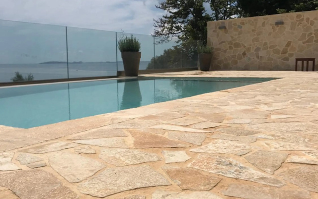 Villa Renata Gold