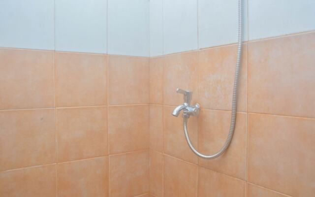 Comfy And Best Deal 2Br At Green Pramuka City Apartment