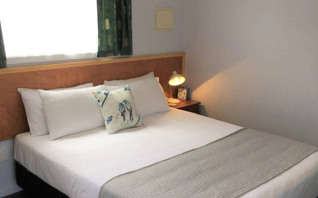 Collingwood Park Motel