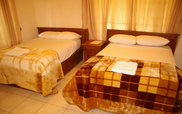 Khanondo Guest House