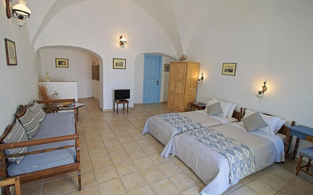 Aethrio Sunset Village Hotel