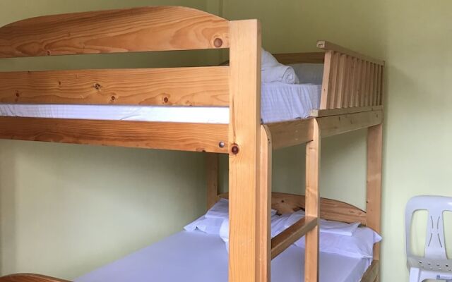 Jhunlyn Rooms for Rent Tagaytay