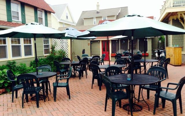 Island Guest House B&B