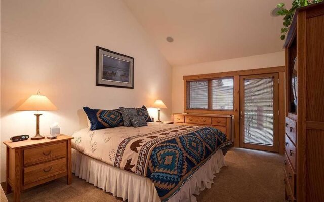 Saddle Creek Townhomes by Pioneer Ridge Management