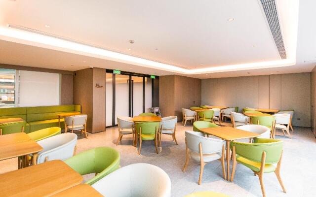 Ji Hotel Shanghai Lujiazui Shangcheng Road
