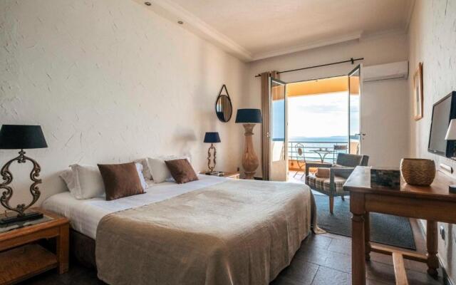 Surplage Hôtel Cavalière