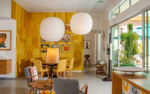 Four Palms in Deepwell Estates