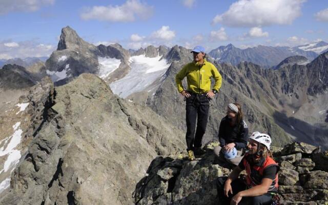 Appartementhaus Karlspitze Natur Pur