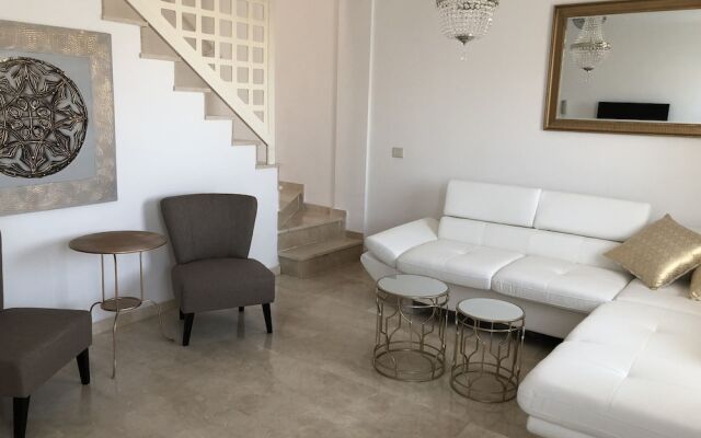 Puerto Rico Big 90 Sqm 3 Bedroom Apartment