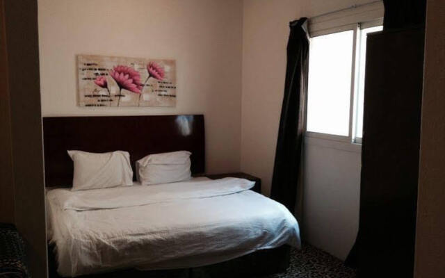 Blancia Hotel Apartment 5