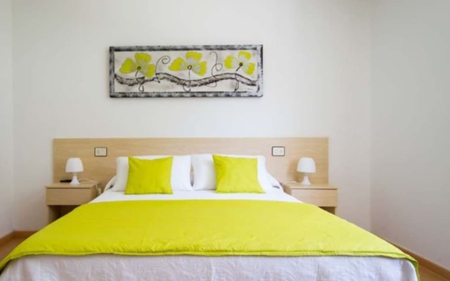 106404 - Apartment in Lariño