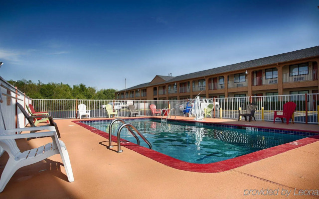 Quality Inn Glenpool - Tulsa