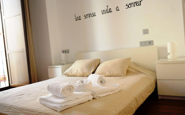 Apartamentos Turísticos Torre de la Plata