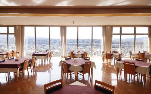 Natural Farm City Noen Hotel