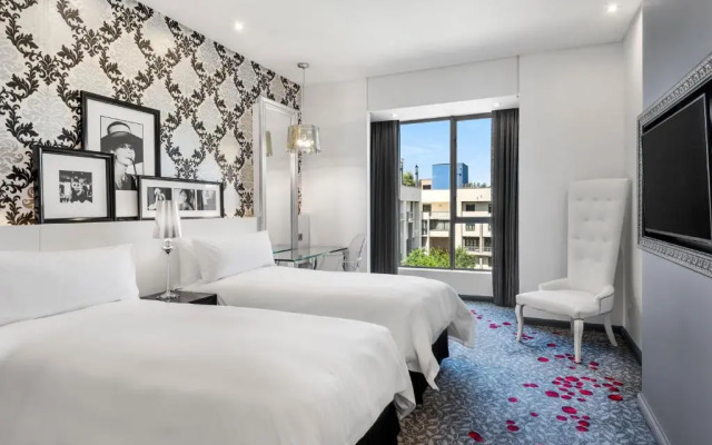 Protea Hotel Fire & Ice by Marriott JHB Melrose Arch