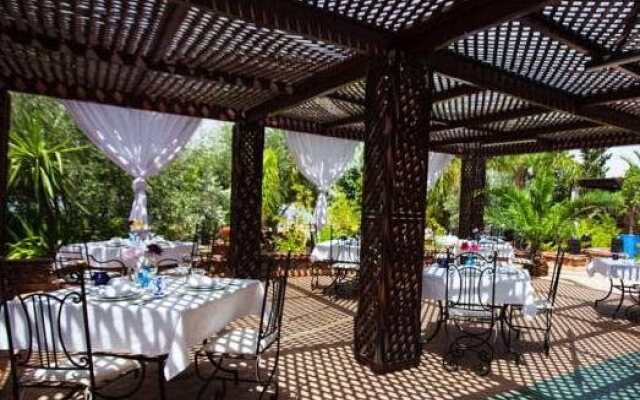 La Villa du Lac- Guest House