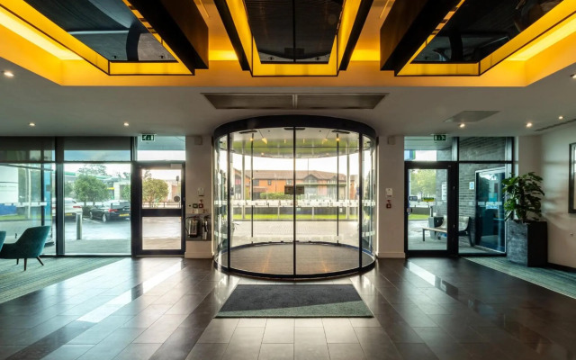 Holiday Inn Express London Heathrow T5 by IHG