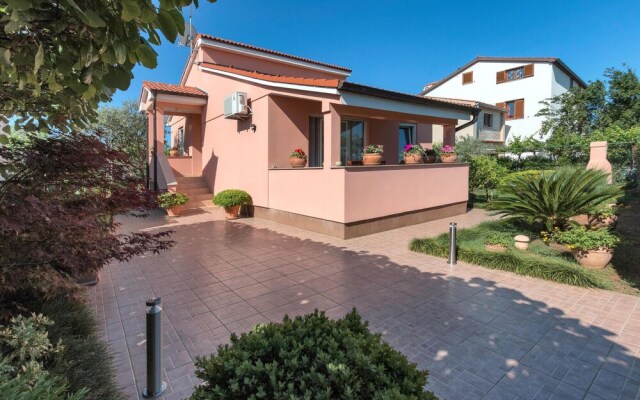 Amazing Home in Peroj With Wifi and 2 Bedrooms