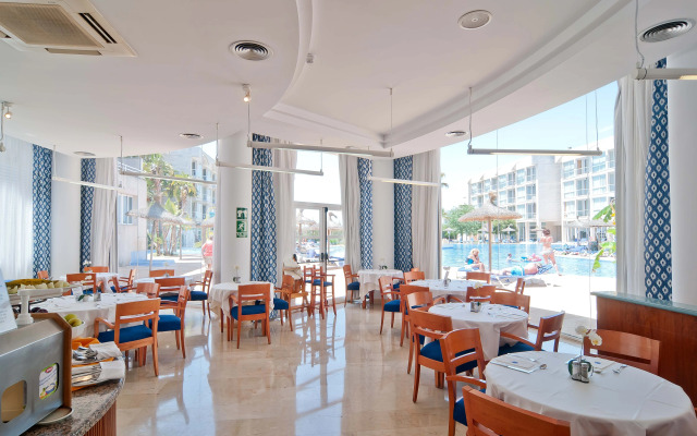 Eix Alzinar Mar Aparthotel