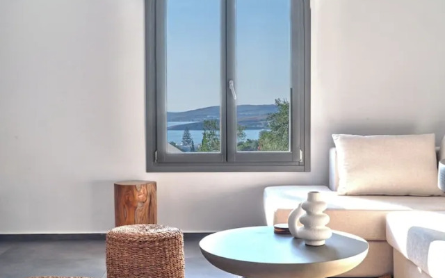 Parousia Luxury Apartments