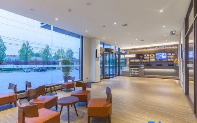 HanTing Hotel (Liaocheng Development Zone Liaohe Road)