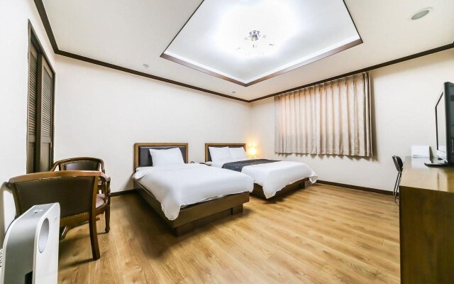 Modern business hotel