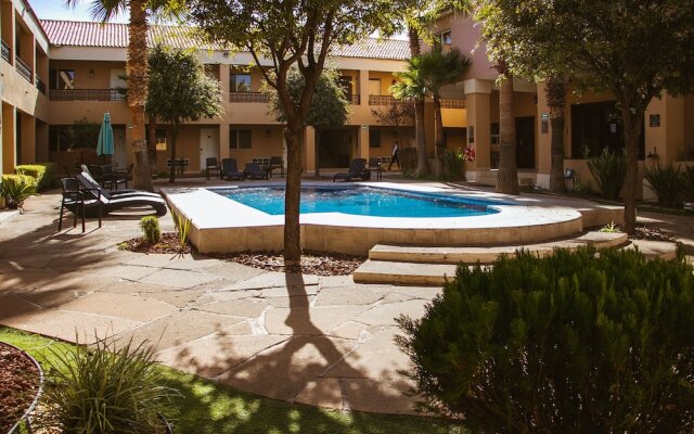 Best Western Plus Cumbres Aeropuerto