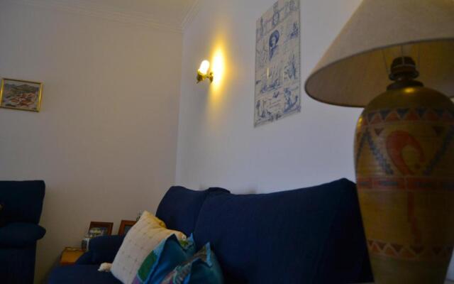 Amorosa Beach Apartment